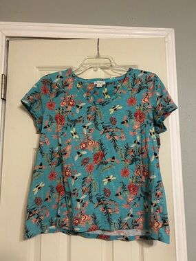 Sundance blue floral tee top sz medium